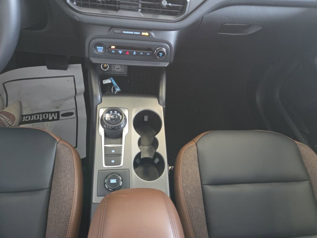 Used 2025 Ford Bronco Sport Outer Banks w/ Outer Banks Tech Package+ AWD/4WD image 19