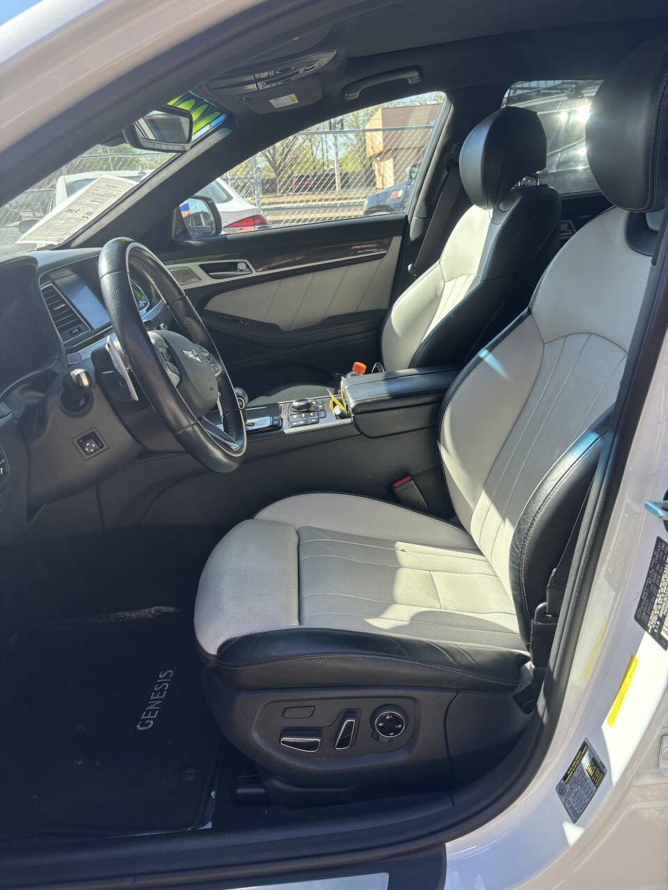 Used 2018 Genesis G80 3.3T Sport image 10