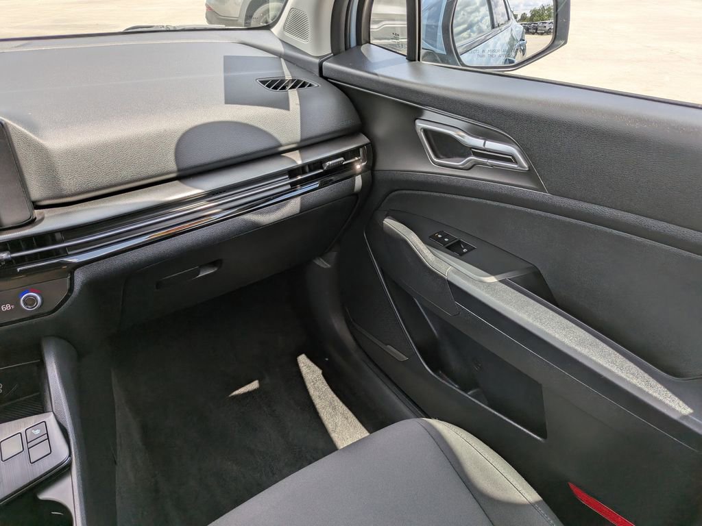Certified 2026 Kia Sportage S AWD/4WD image 17