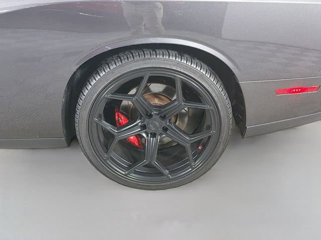 Used 2017 Dodge Challenger SRT Hellcat RWD image 35