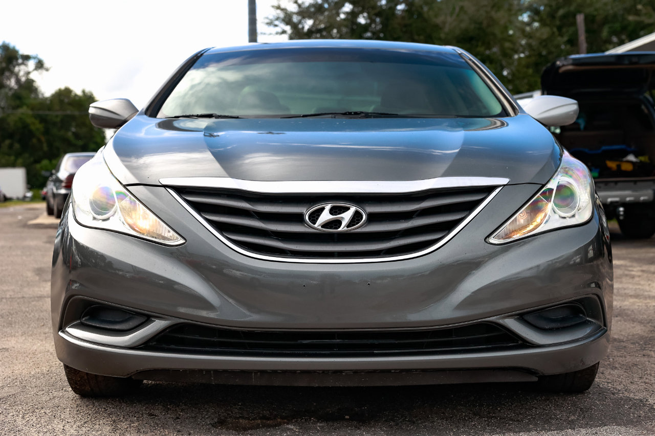 Used 2013 Hyundai Sonata GLS image 17