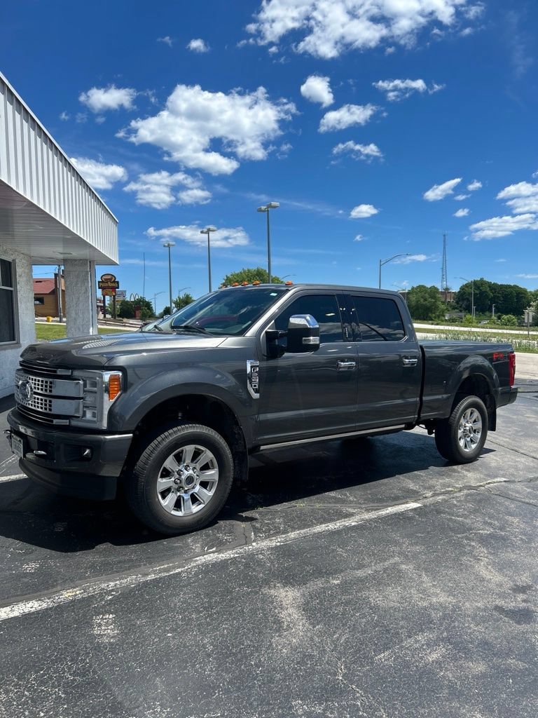 Certified 2017 Ford F250 Platinum w/ Platinum Ultimate Package AWD/4WD image 11