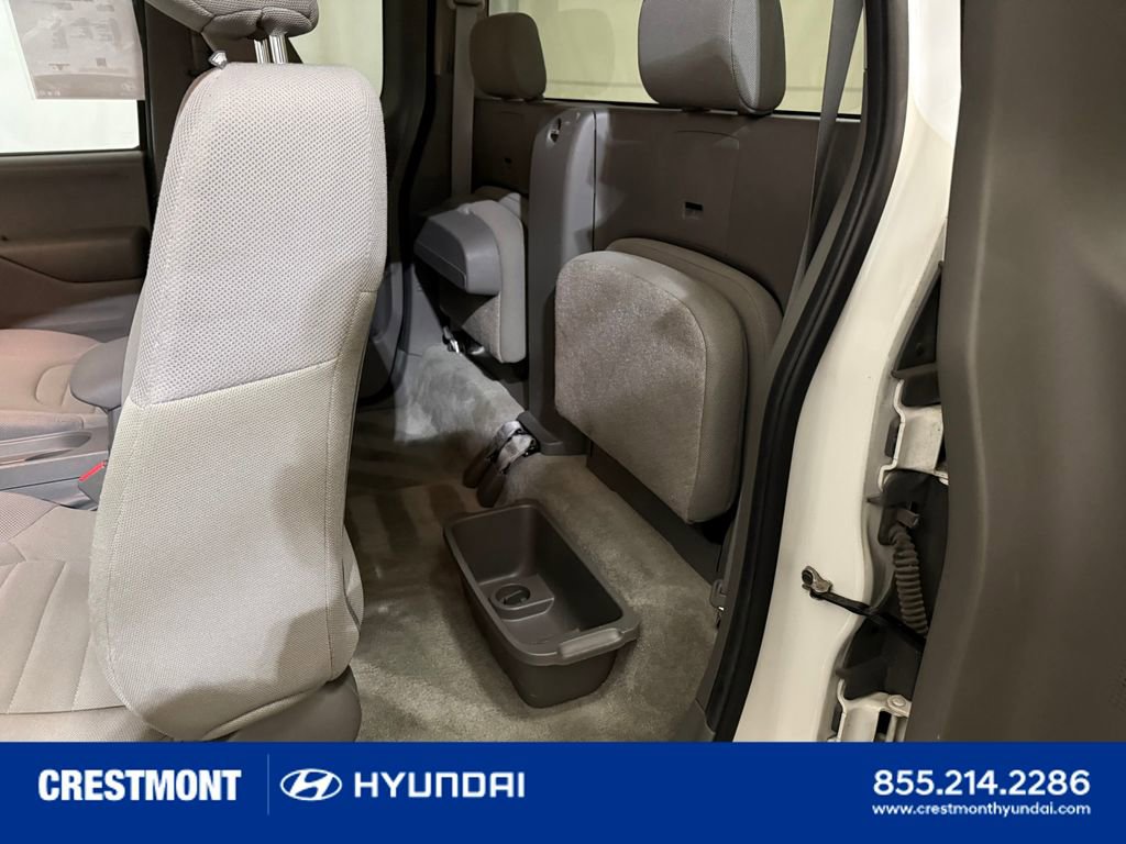 Used 2018 Nissan Frontier S image 23
