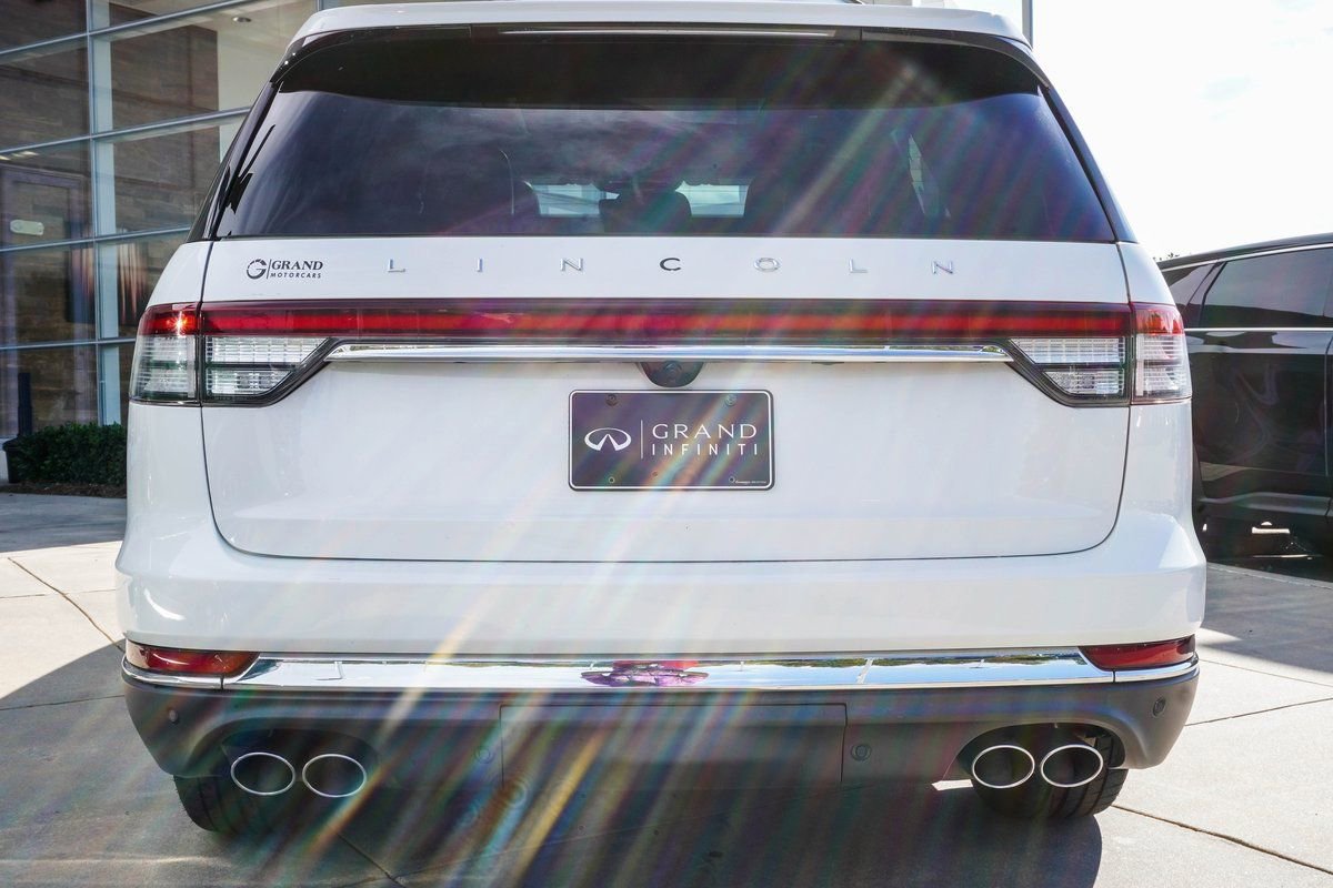 Used 2020 Lincoln Aviator Reserve w/ Equipment Group 201A image 10