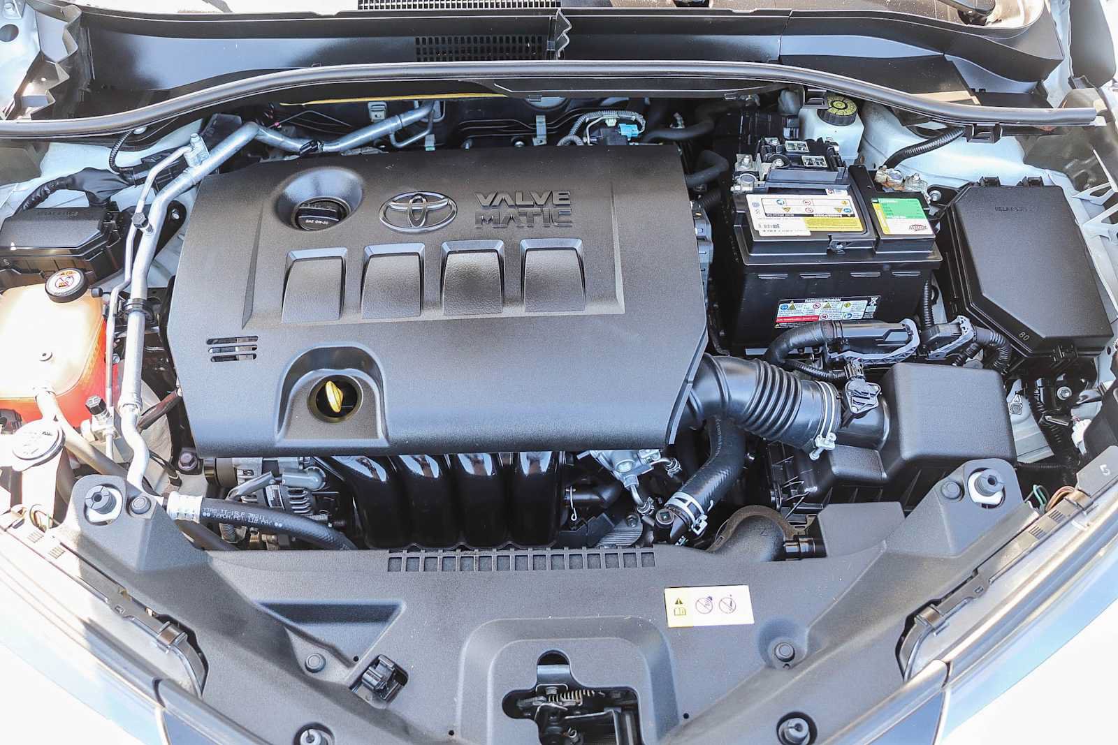 Used 2019 Toyota C-HR Limited FWD image 27
