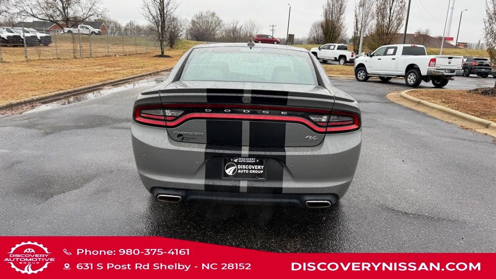 Used 2017 Dodge Charger R/T w/ Plus Group image 10