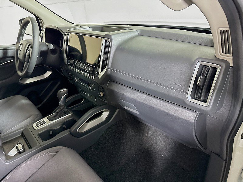 New 2026 Nissan Frontier SV w/ All-Weather Content Package AWD/4WD image 27
