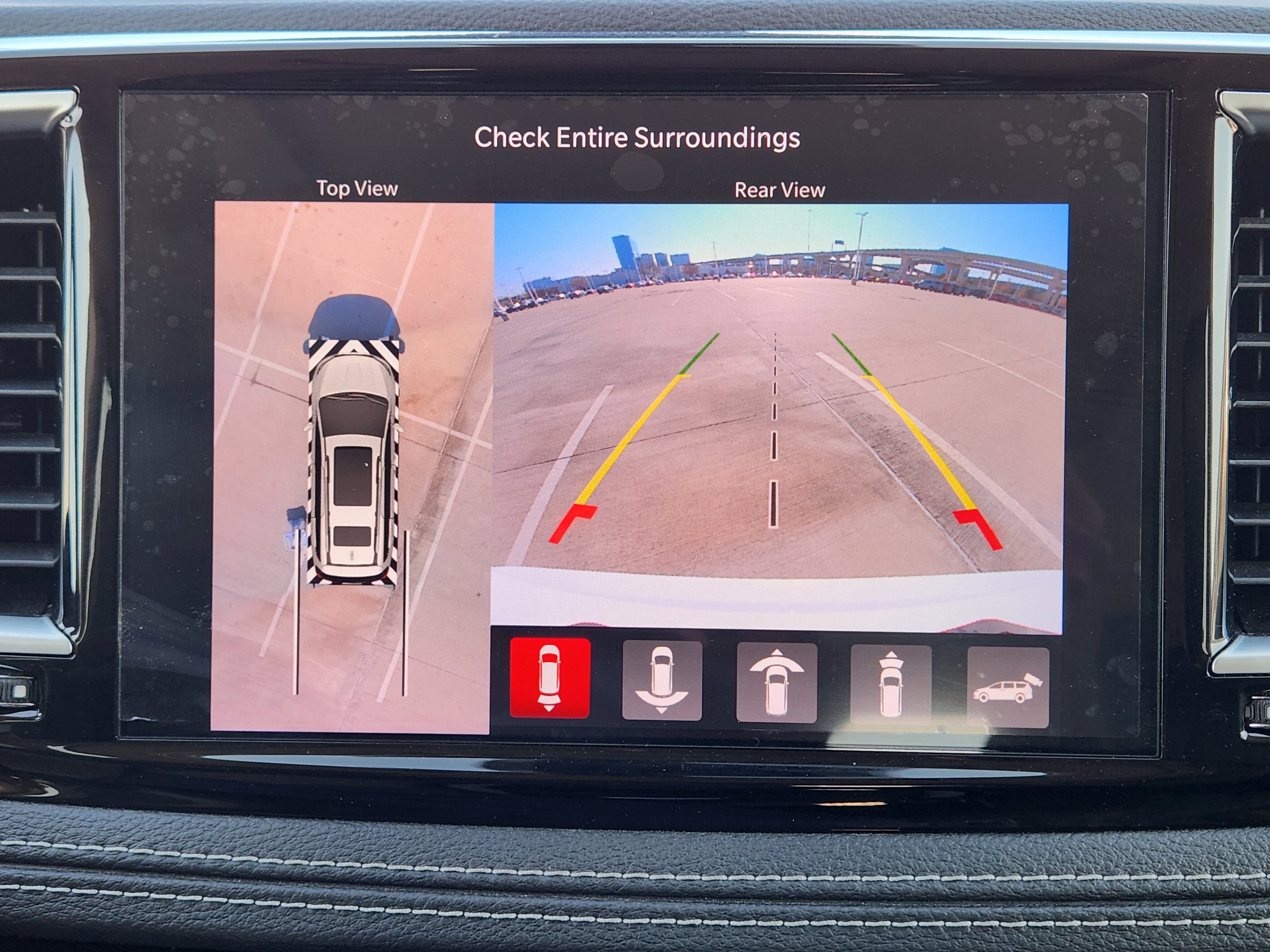 Used 2022 Chrysler Pacifica Limited image 18