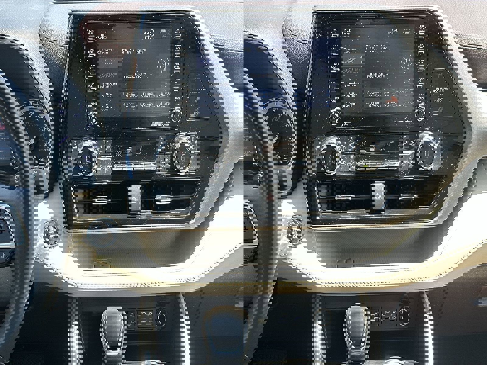 Used 2022 Toyota Highlander XLE image 25