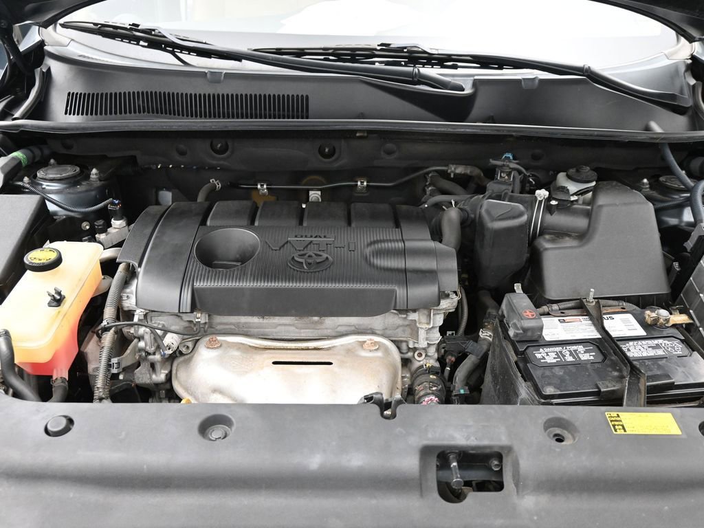 Used 2012 Toyota RAV4 4WD w/ Value Pkg image 20