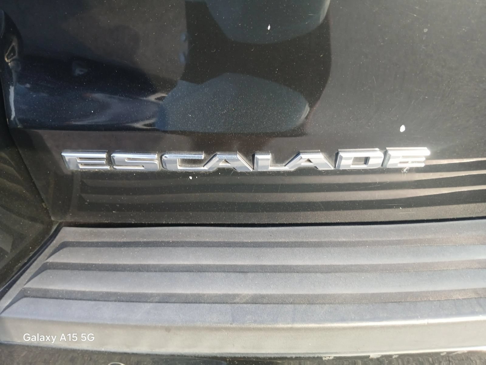 Used 2016 Cadillac Escalade Platinum RWD image 14
