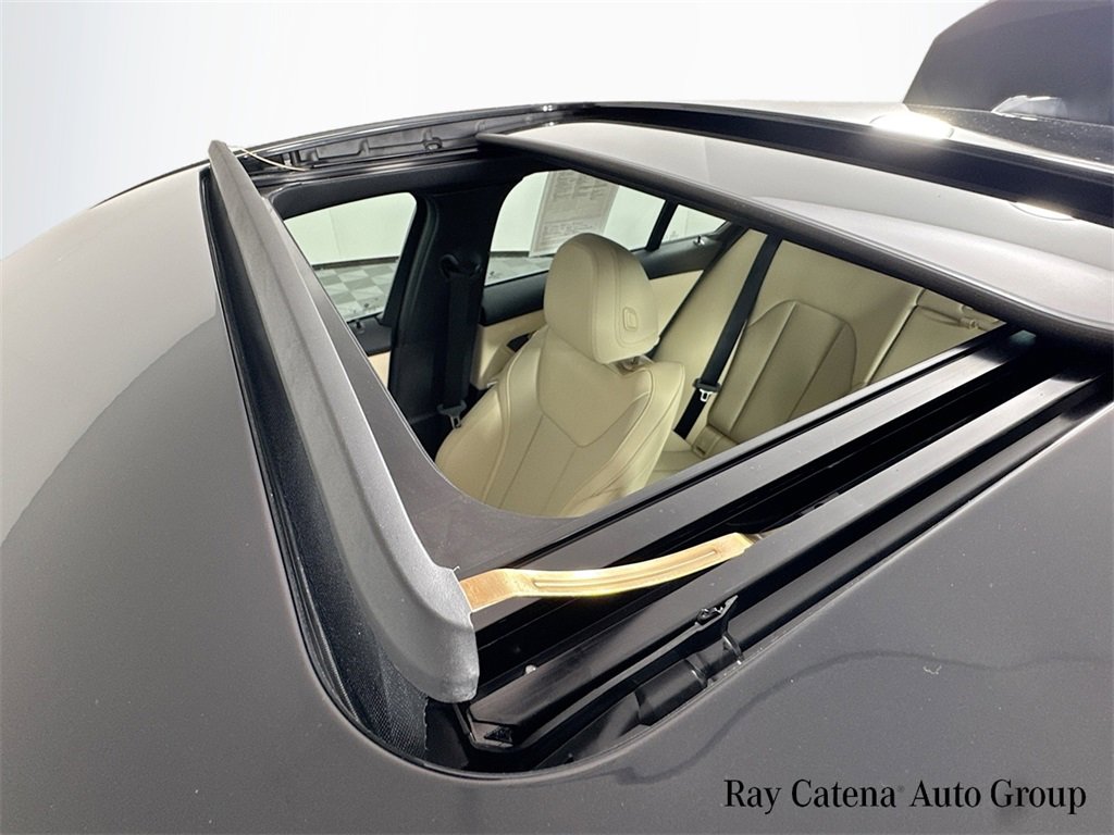 Certified 2023 BMW 330i xDrive Sedan w/ Premium Package image 23