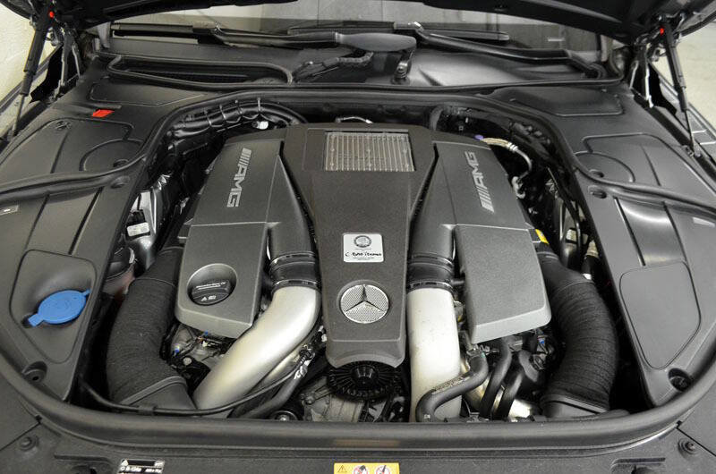 Used 2015 Mercedes-Benz S 63 AMG 4MATIC Coupe image 33