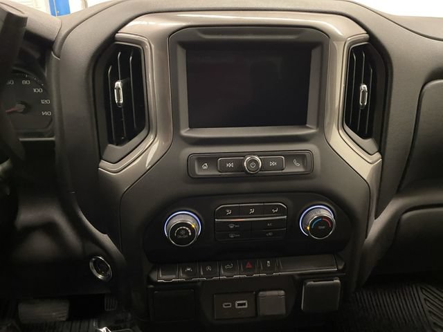 New 2026 Chevrolet Silverado 1500 Custom w/ Turbomax Blackout Package AWD/4WD image 32