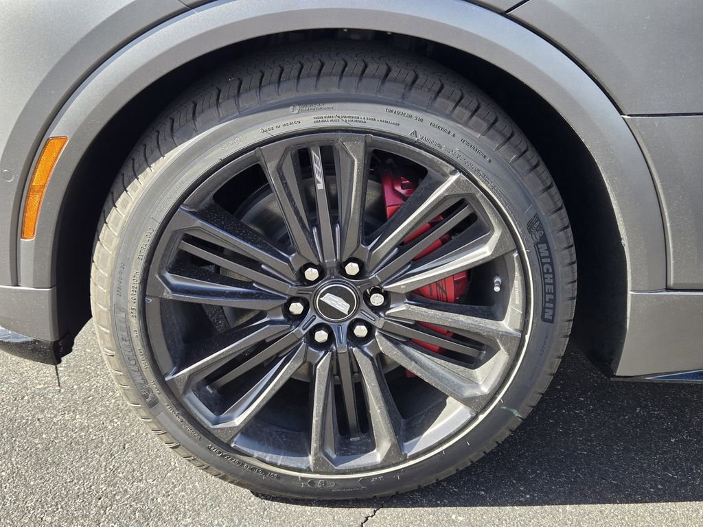 New 2026 Cadillac Lyriq V AWD/4WD image 6