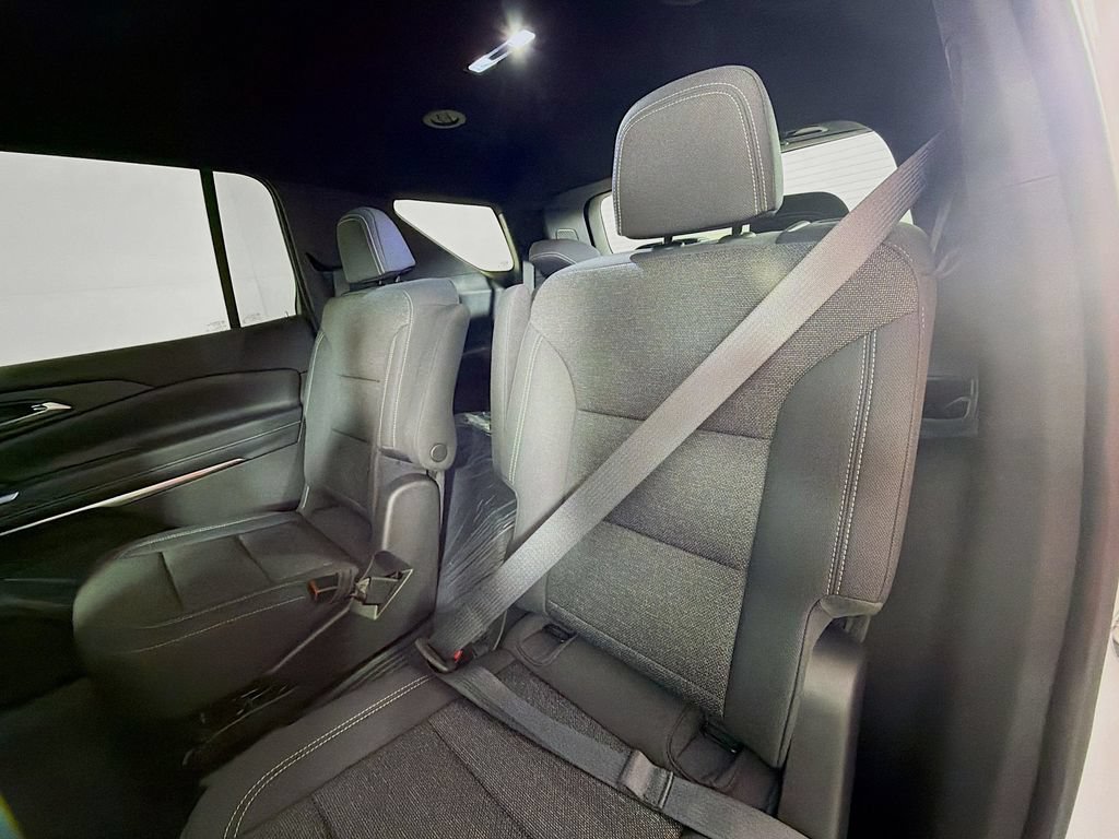 New 2026 Chevrolet Traverse LT w/ LPO, Floor Liner Package AWD/4WD image 17