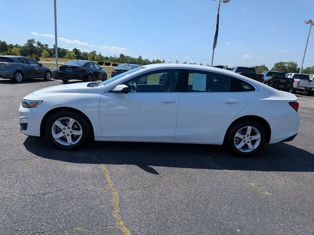 Used 2024 Chevrolet Malibu LS w/ Driver Confidence Package FWD image 8