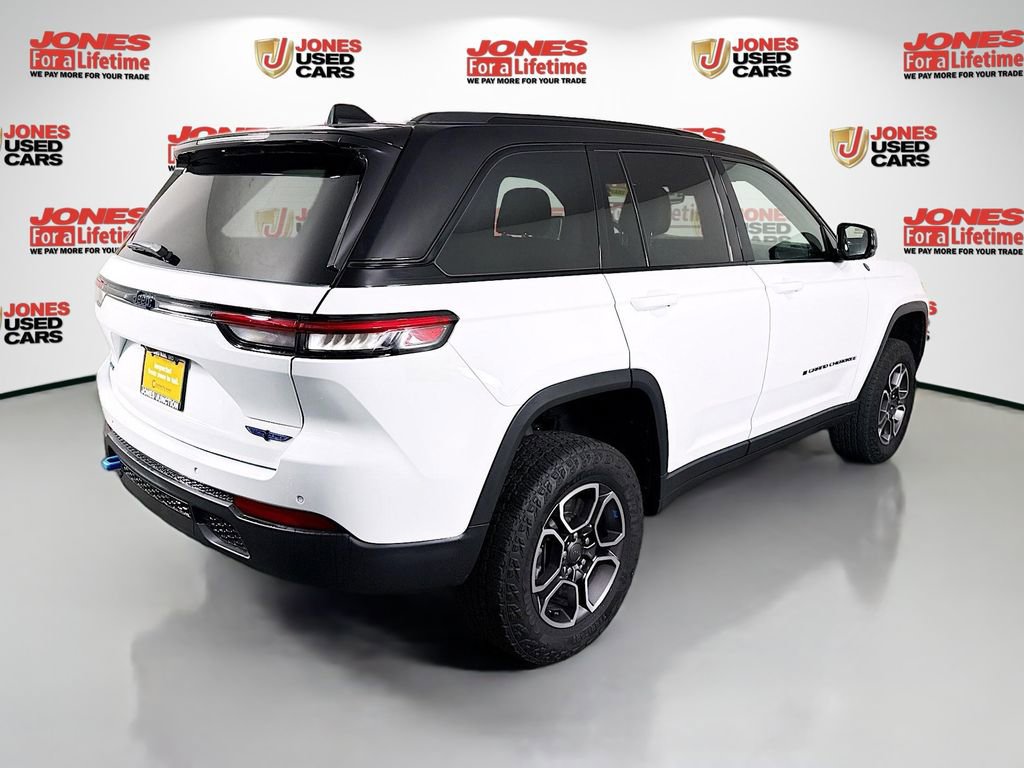 Used 2022 Jeep Grand Cherokee Trailhawk AWD/4WD image 17