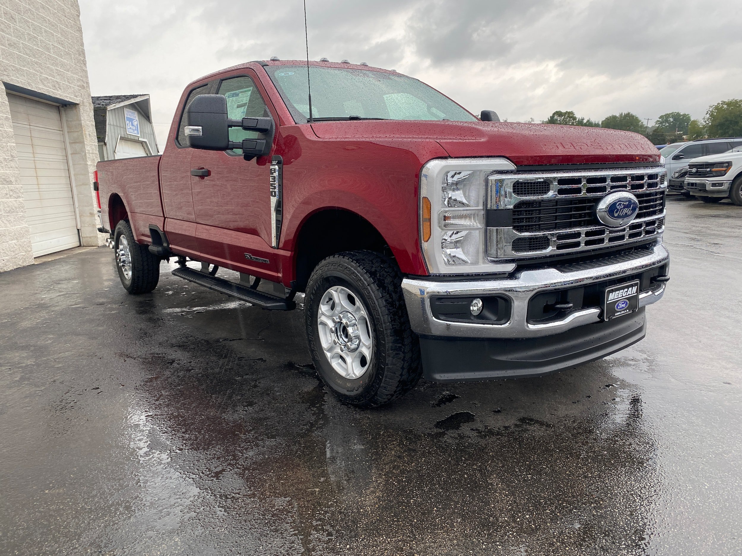 New 2026 Ford F350 XLT w/ 360-Degree Camera Package AWD/4WD image 14
