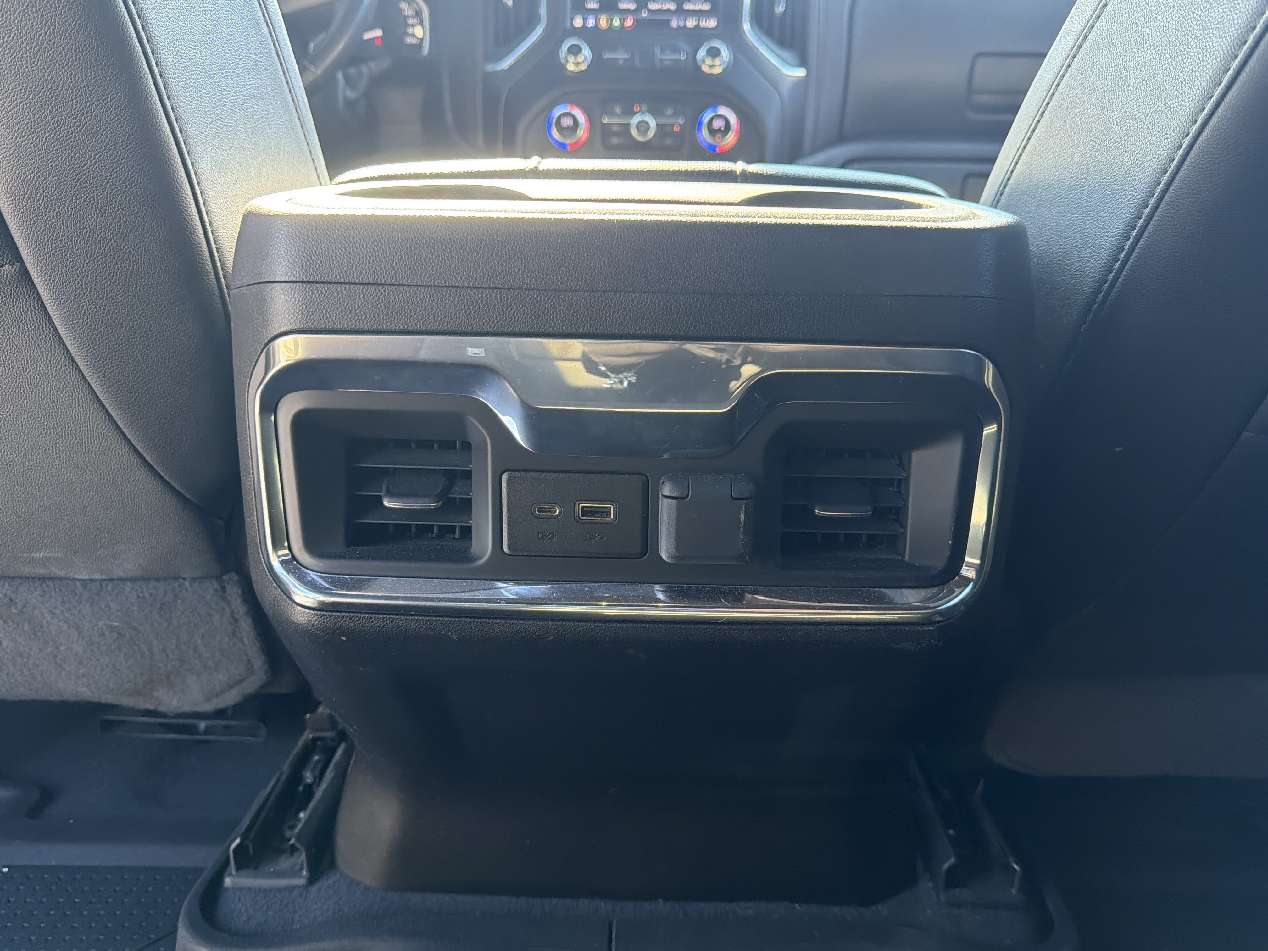 Used 2022 GMC Sierra 1500 AT4 w/ AT4 Premium Package AWD/4WD image 39