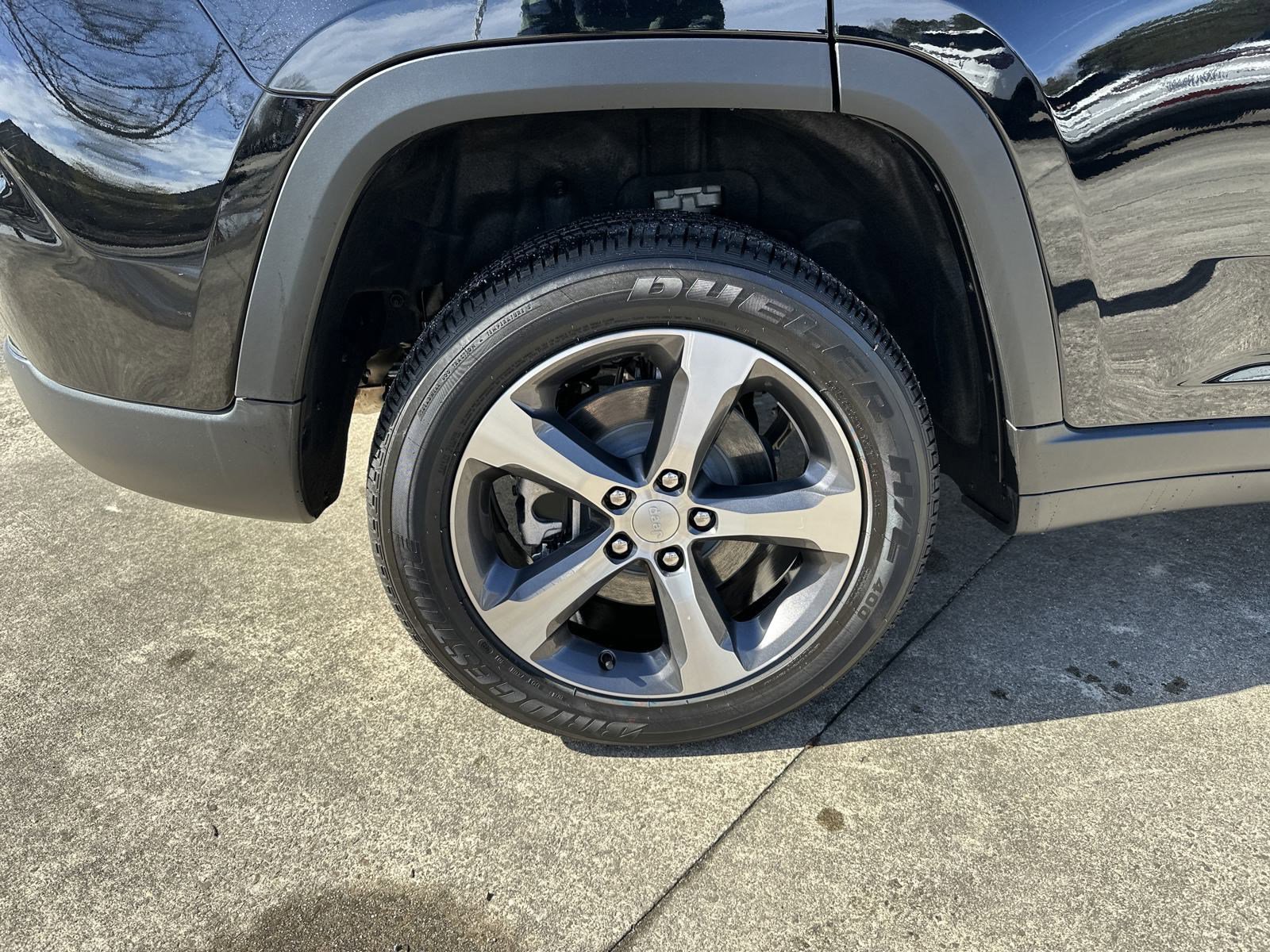 New 2024 Jeep Grand Cherokee Limited 4xe w/ Luxury Tech Group II AWD/4WD image 24