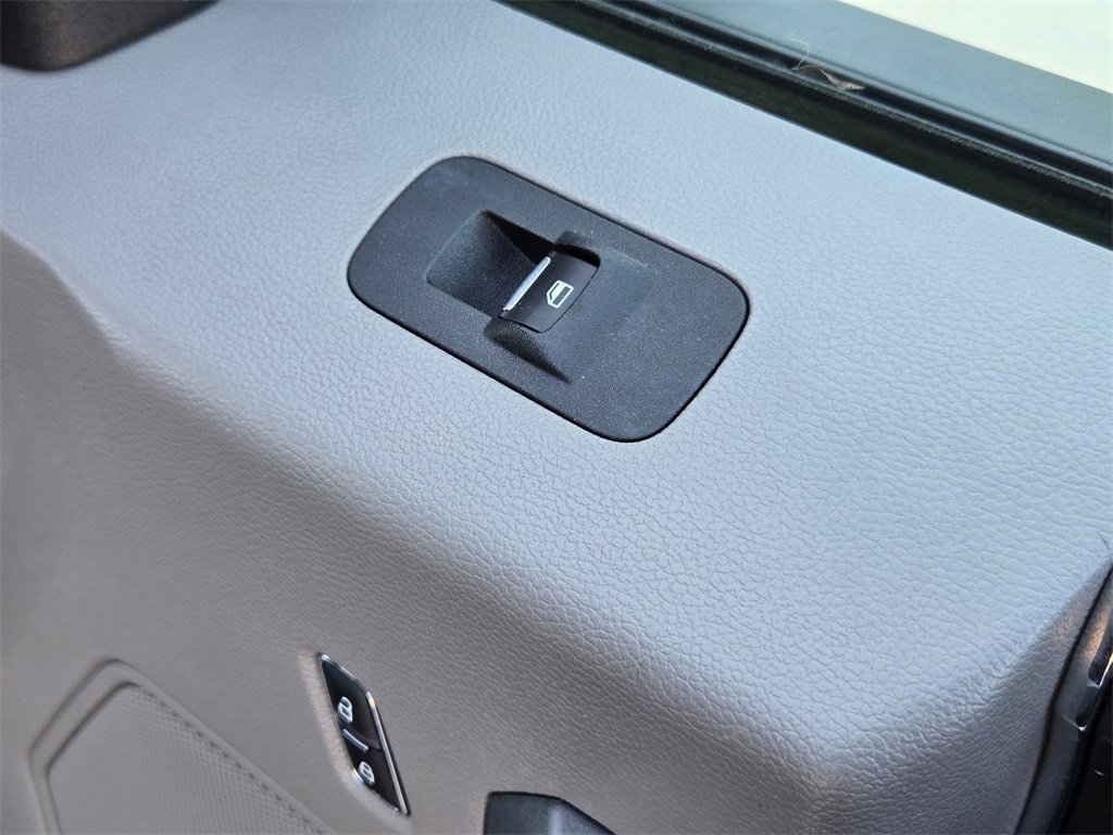 Used 2018 Ford F150 XLT w/ Equipment Group 302A Luxury image 28