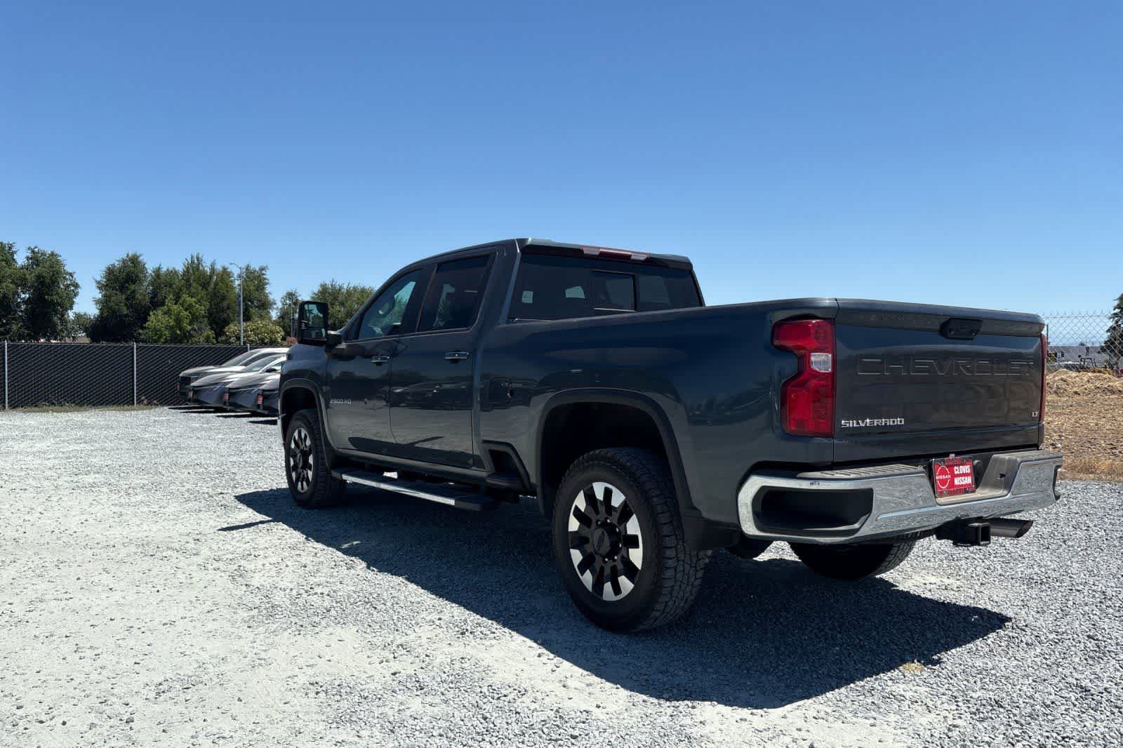 Used 2020 Chevrolet Silverado 2500 LT w/ Convenience Package AWD/4WD image 7