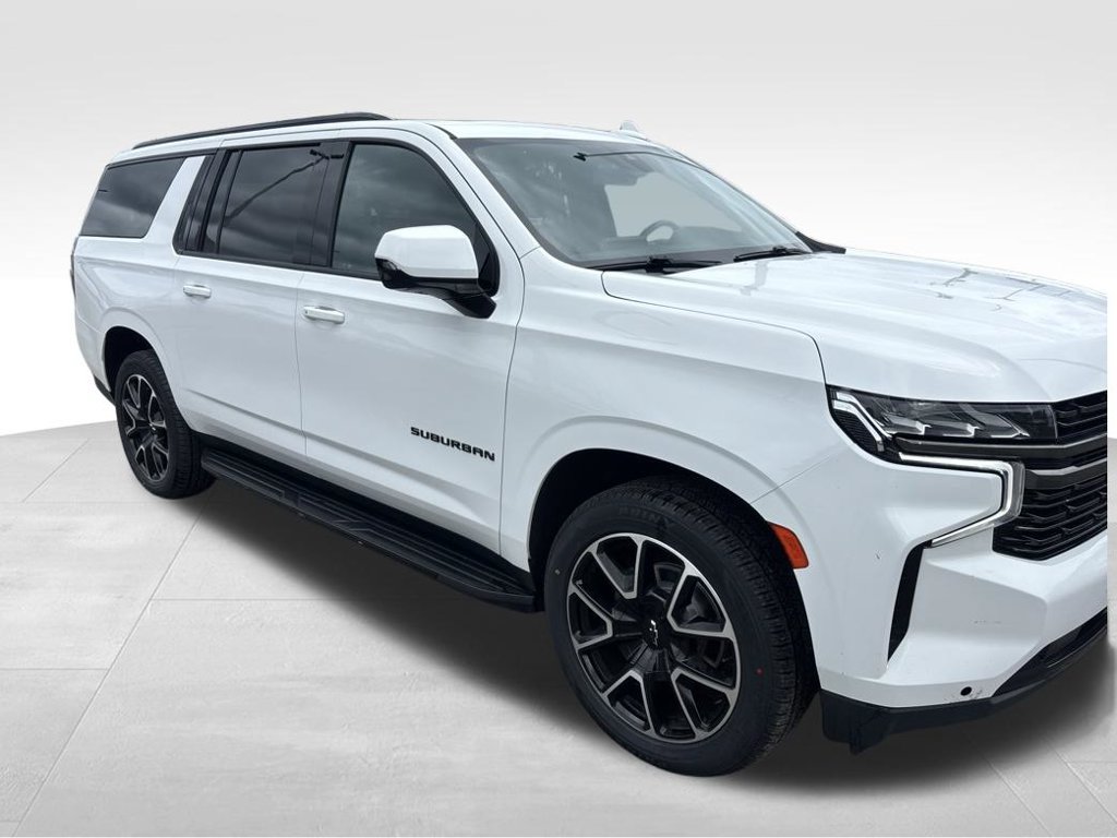 Used 2021 Chevrolet Suburban RST w/ Luxury Package AWD/4WD image 9