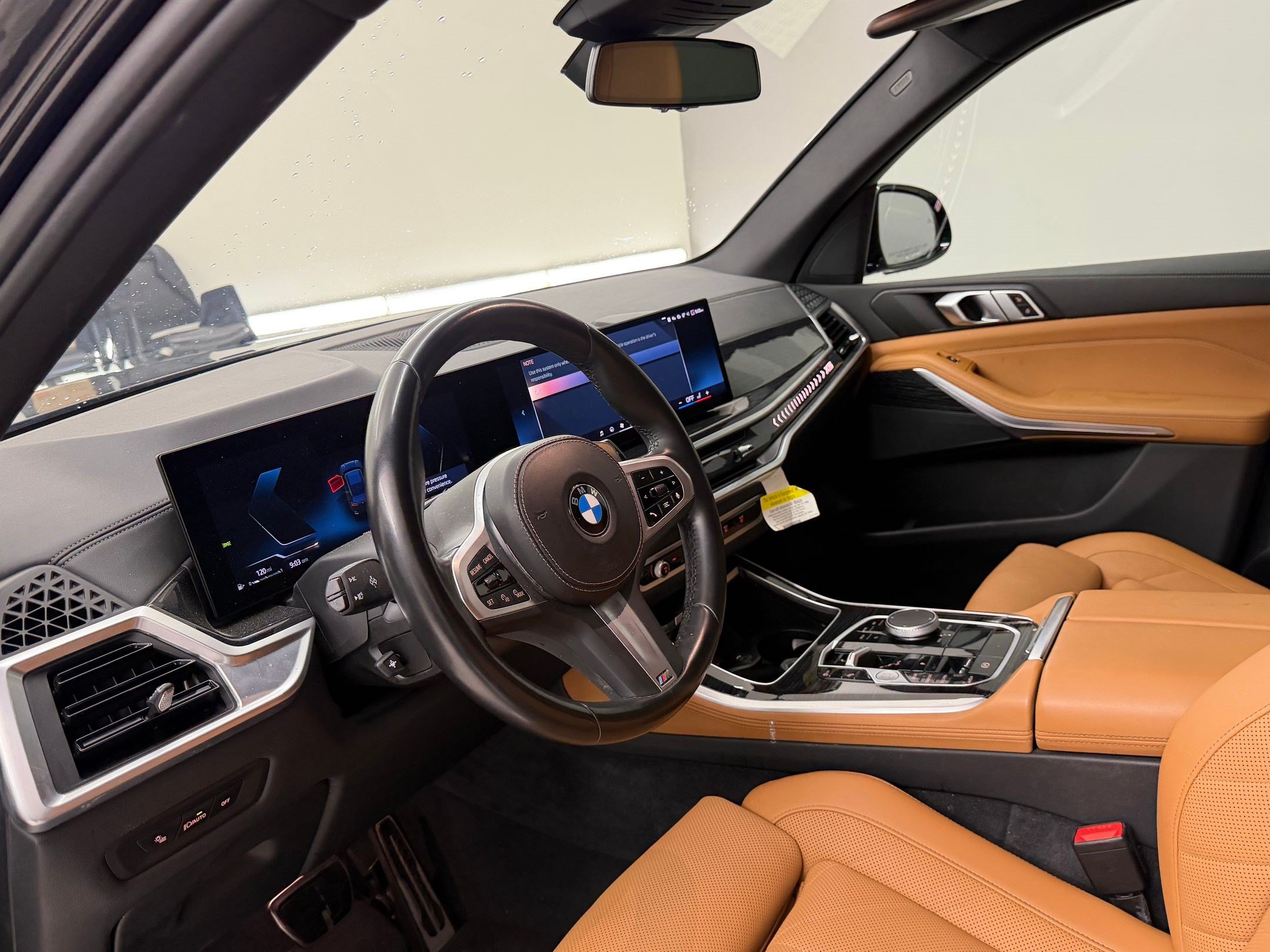 Certified 2024 BMW X5 sDrive40i w/ M Sport Package RWD image 4