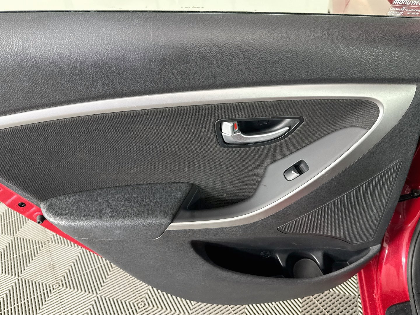 Used 2016 Hyundai Elantra GT w/ Option Group 02 FWD image 22