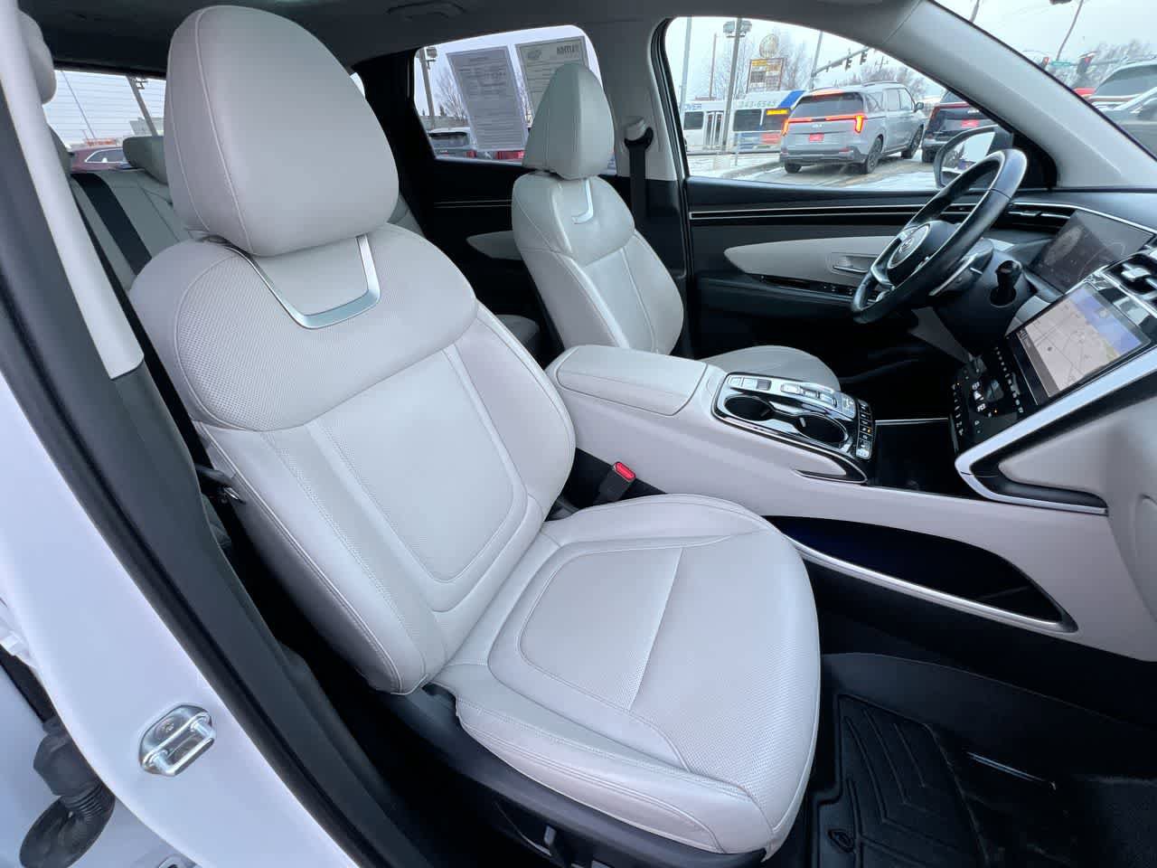 Used 2022 Hyundai Tucson Limited w/ Cargo Package AWD/4WD image 28