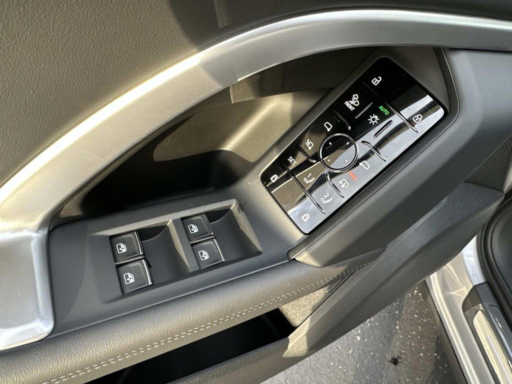 New 2025 Audi Q5 Premium Plus image 13