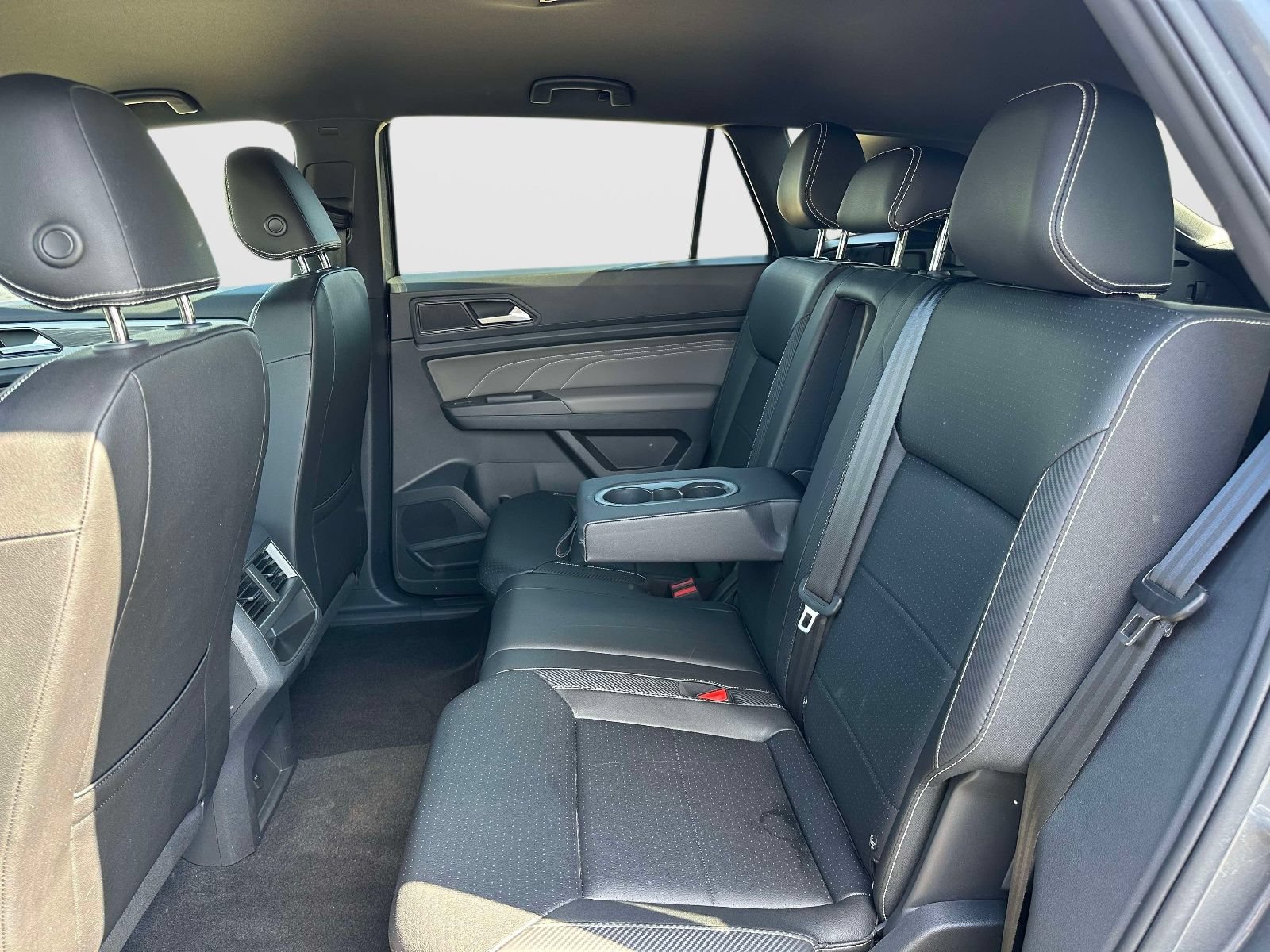 Certified 2023 Volkswagen Atlas Cross Sport SE AWD/4WD image 13