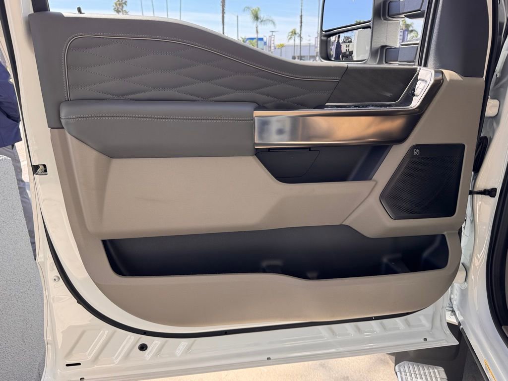 New 2026 Ford F450 Platinum w/ Platinum Plus Package image 15