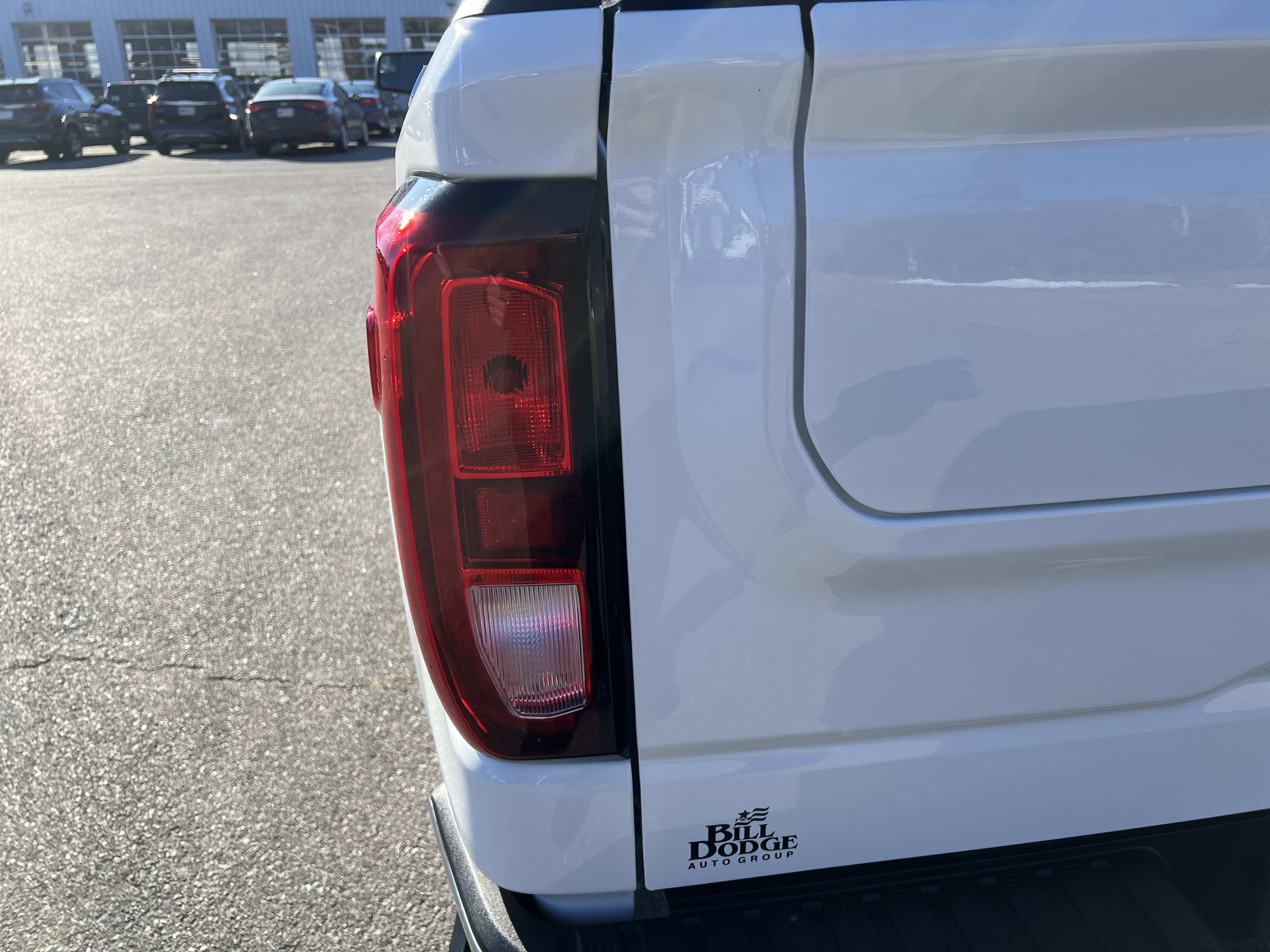 Used 2024 GMC Sierra 1500 SLE image 11