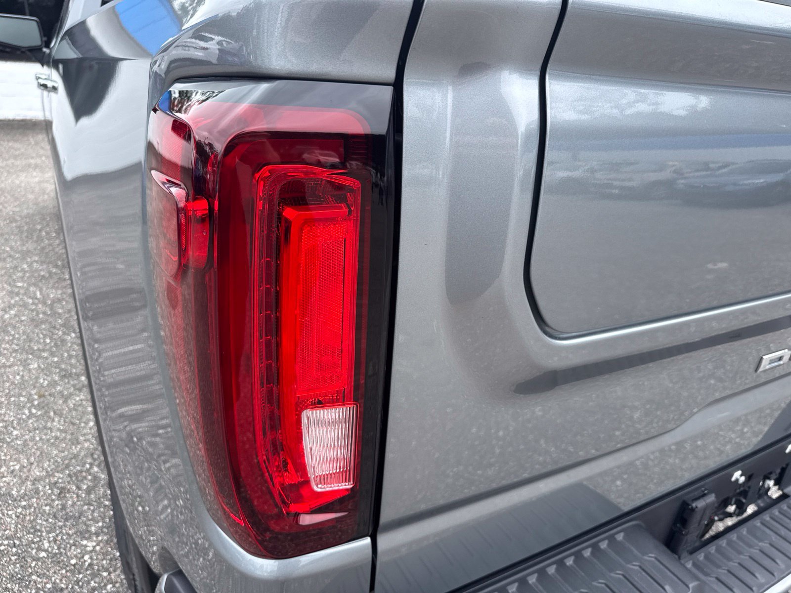 Used 2026 GMC Sierra 1500 Denali Ultimate AWD/4WD image 13