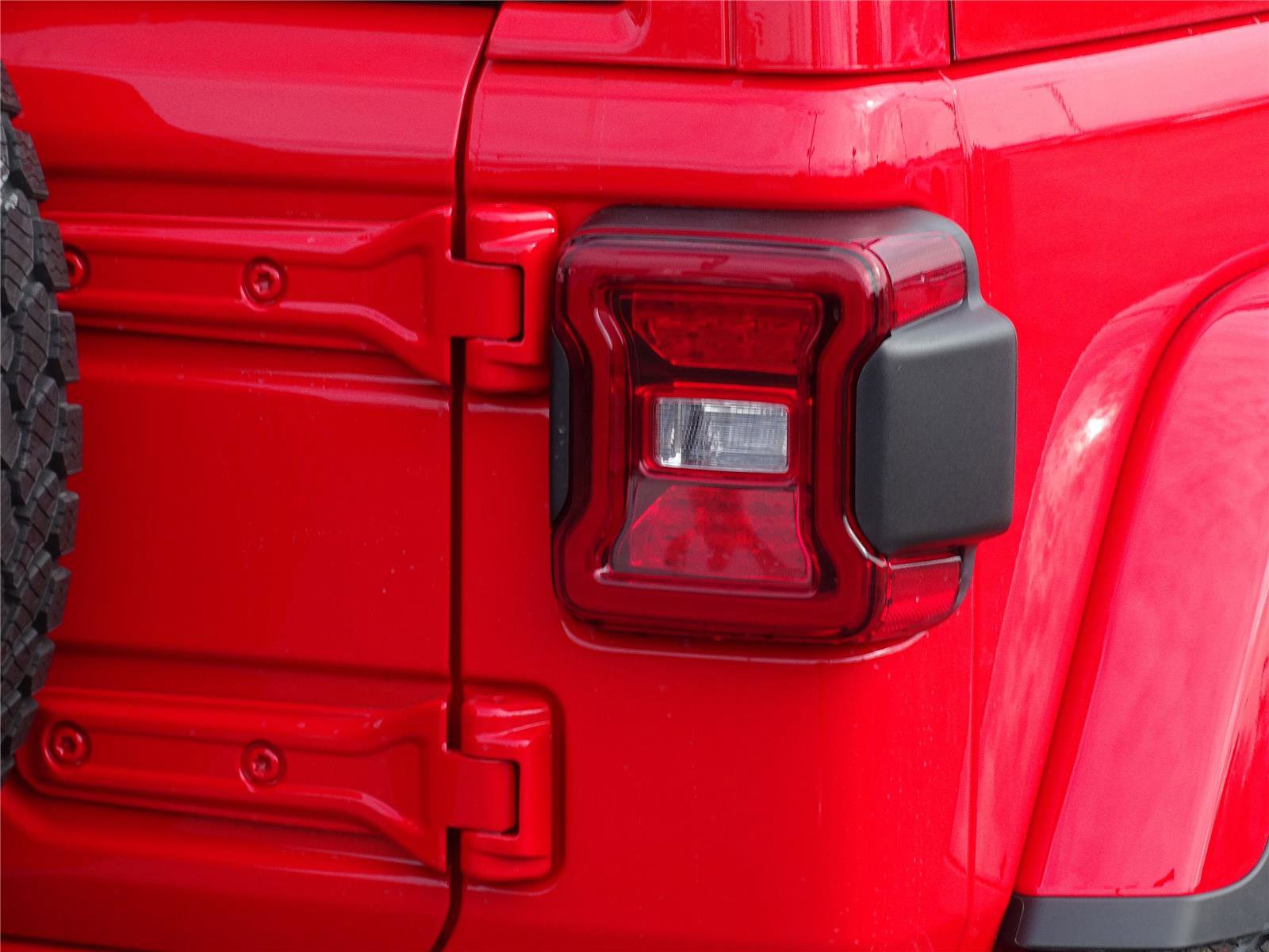 New 2025 Jeep Wrangler Sahara w/ Technology Group image 13