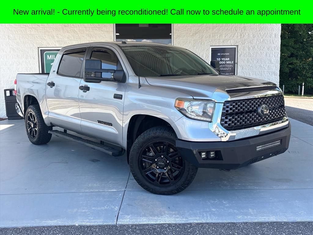 Used 2019 Toyota Tundra SR5 w/ SR5 Upgrade Package