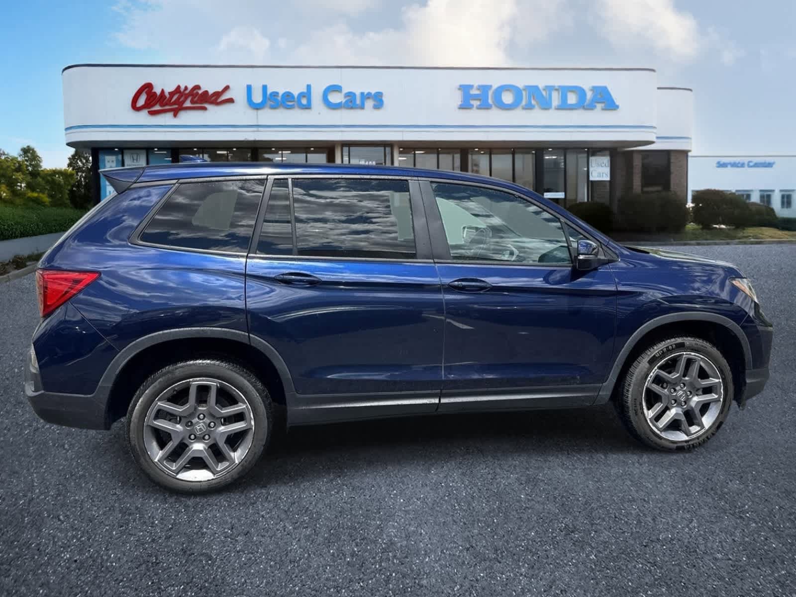 Used 2023 Honda Passport EX-L image 6