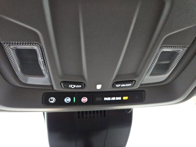 New 2026 Chevrolet Silverado 1500 Custom Trail Boss w/ LPO, Dark Essentials Package image 32