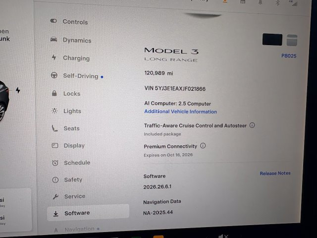 Used 2018 Tesla Model 3 Long Range RWD image 15