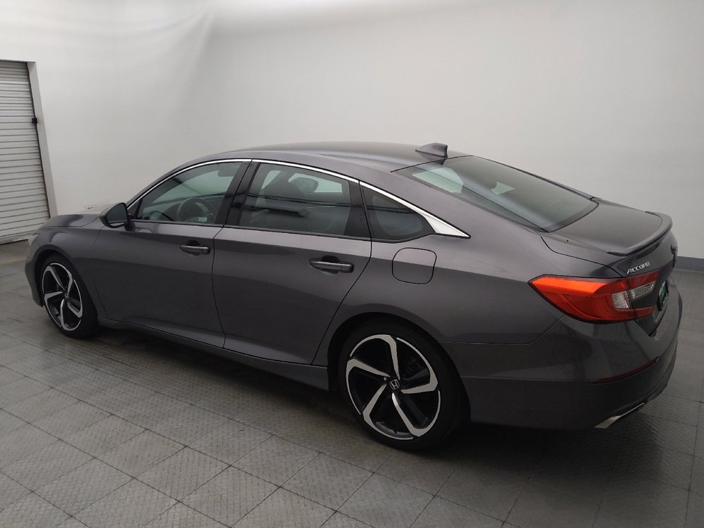 Used 2019 Honda Accord Sport image 3
