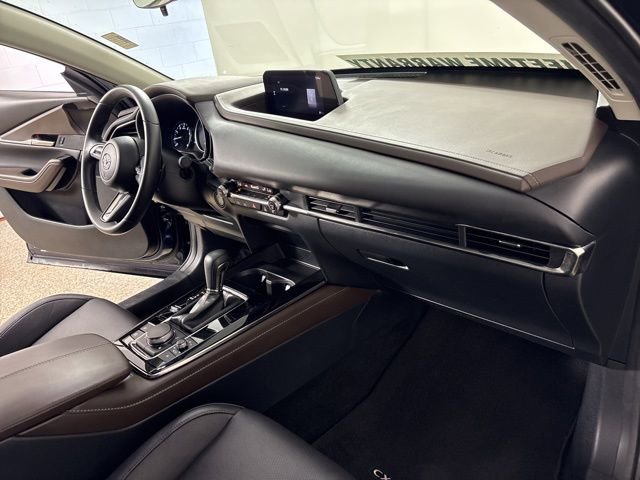 Used 2023 MAZDA CX-30 AWD 2.5 S w/ Premium Package image 21