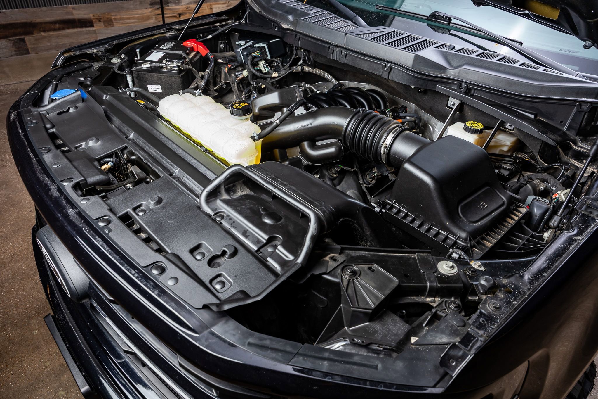 Used 2024 Ford F150 XLT w/ Equipment Group 302A MID image 37