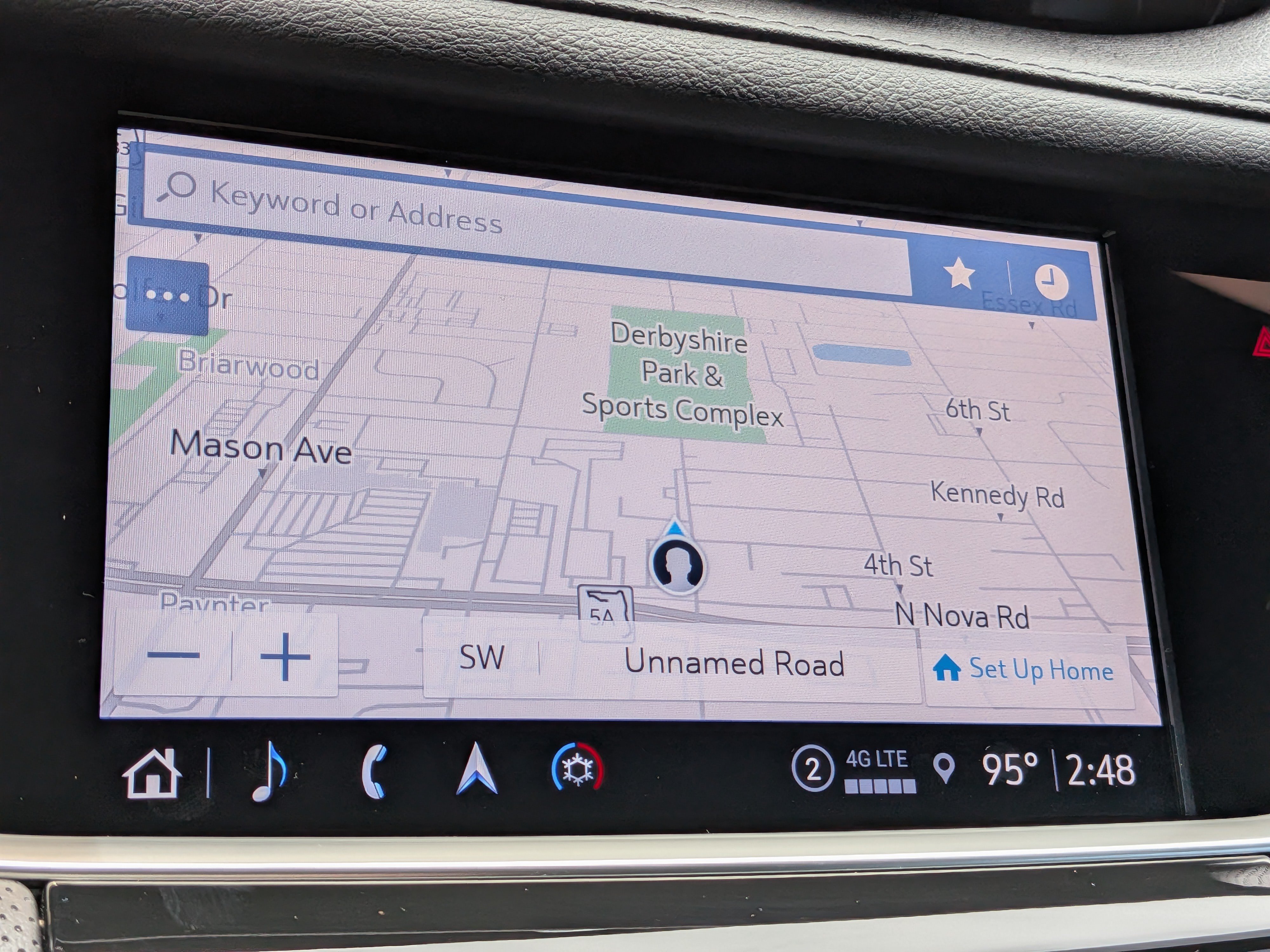 Certified 2024 Cadillac XT5 Premium Luxury FWD image 30