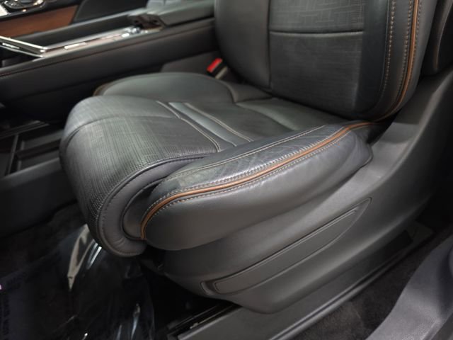 Certified 2022 Lincoln Navigator Black Label image 26