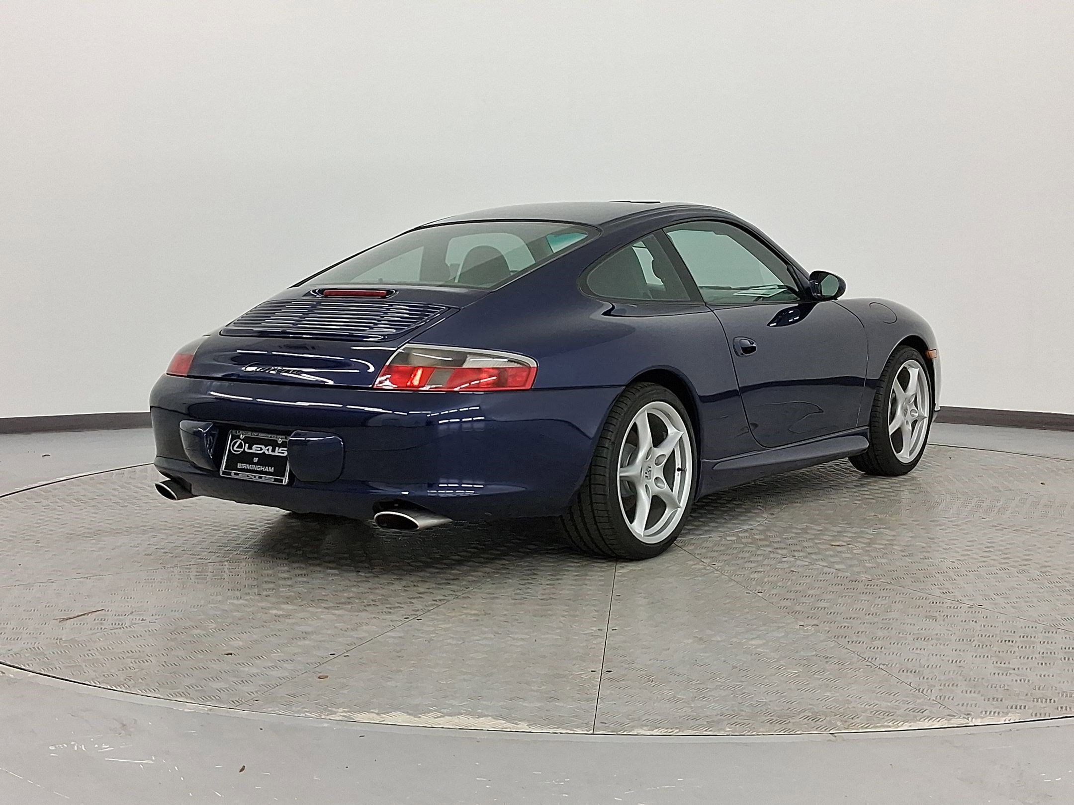 Used 2002 Porsche 911 Carrera image 8