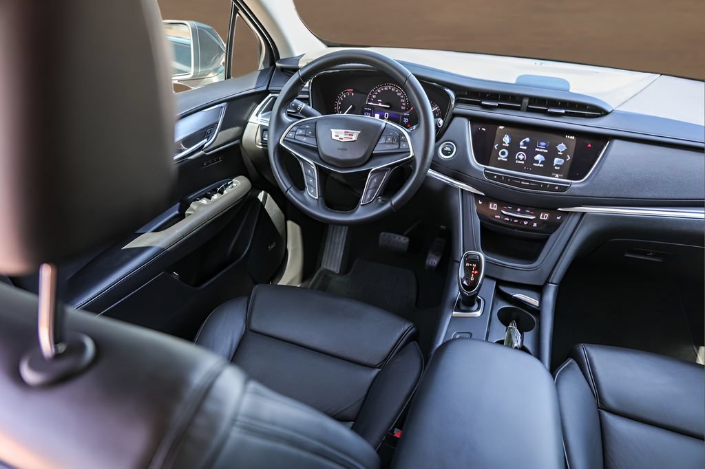 Used 2019 Cadillac XT5 Luxury FWD image 23
