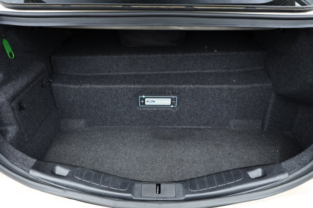 Used 2019 Ford Fusion Energi Titanium FWD image 10