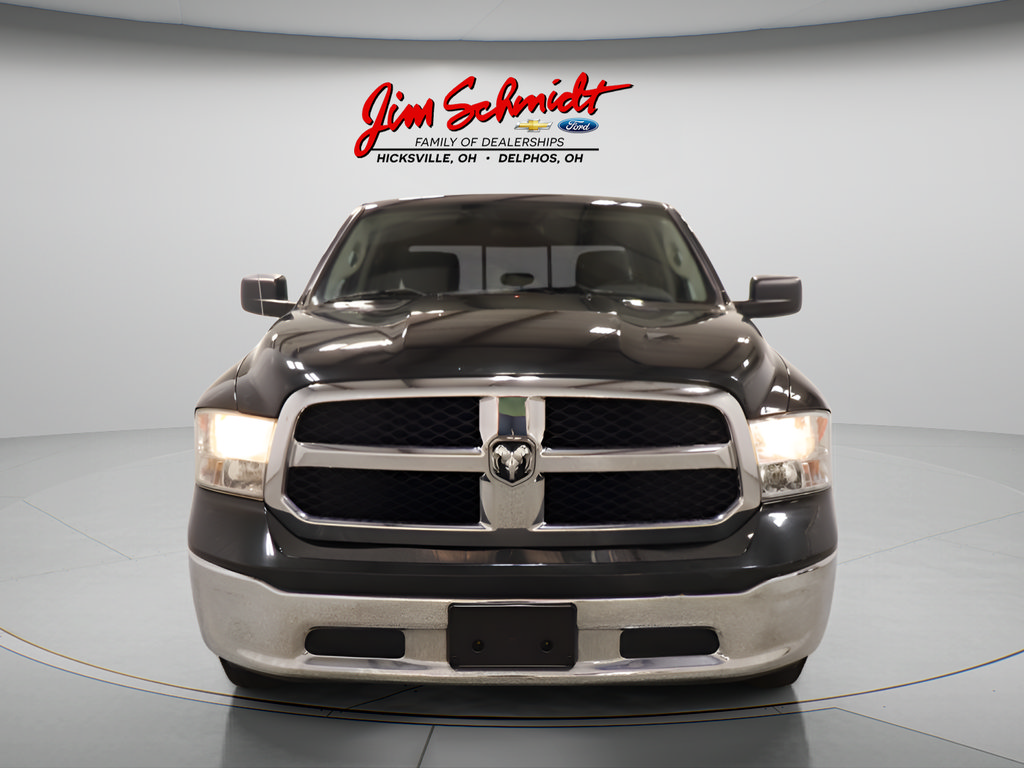 Used 2018 RAM 1500 Classic SLT AWD/4WD image 3